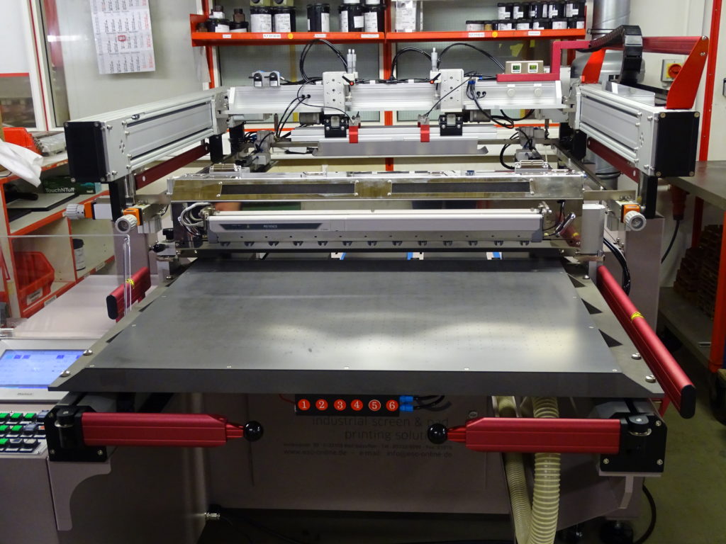 The new ATMACE 67 / G6 screen printing table