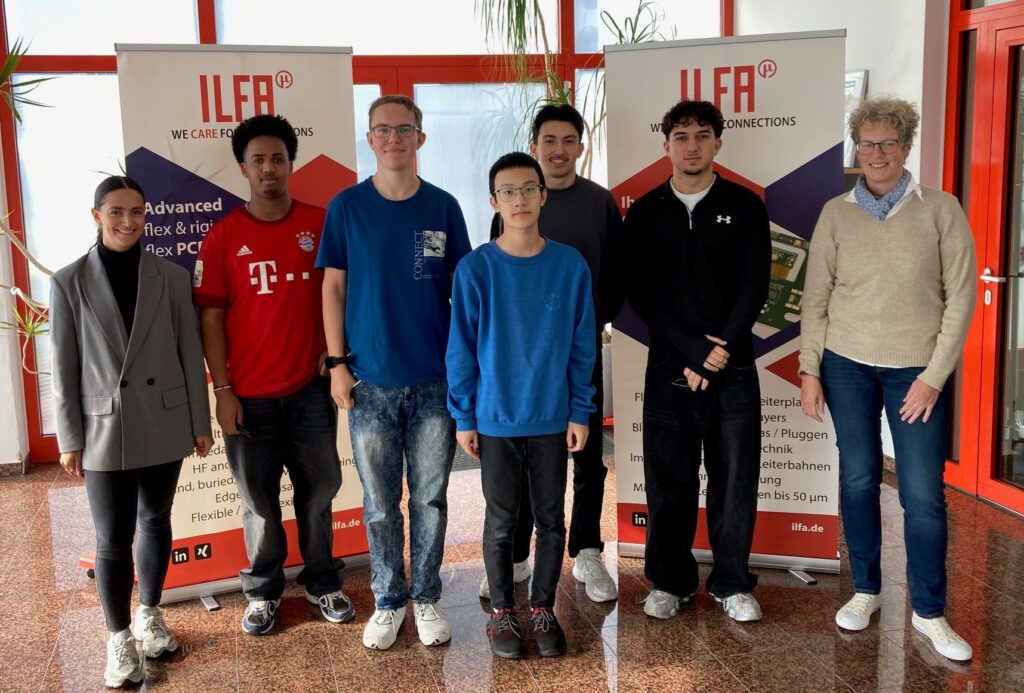 Gruppenbild der ILFA-Auszubildenden 2025